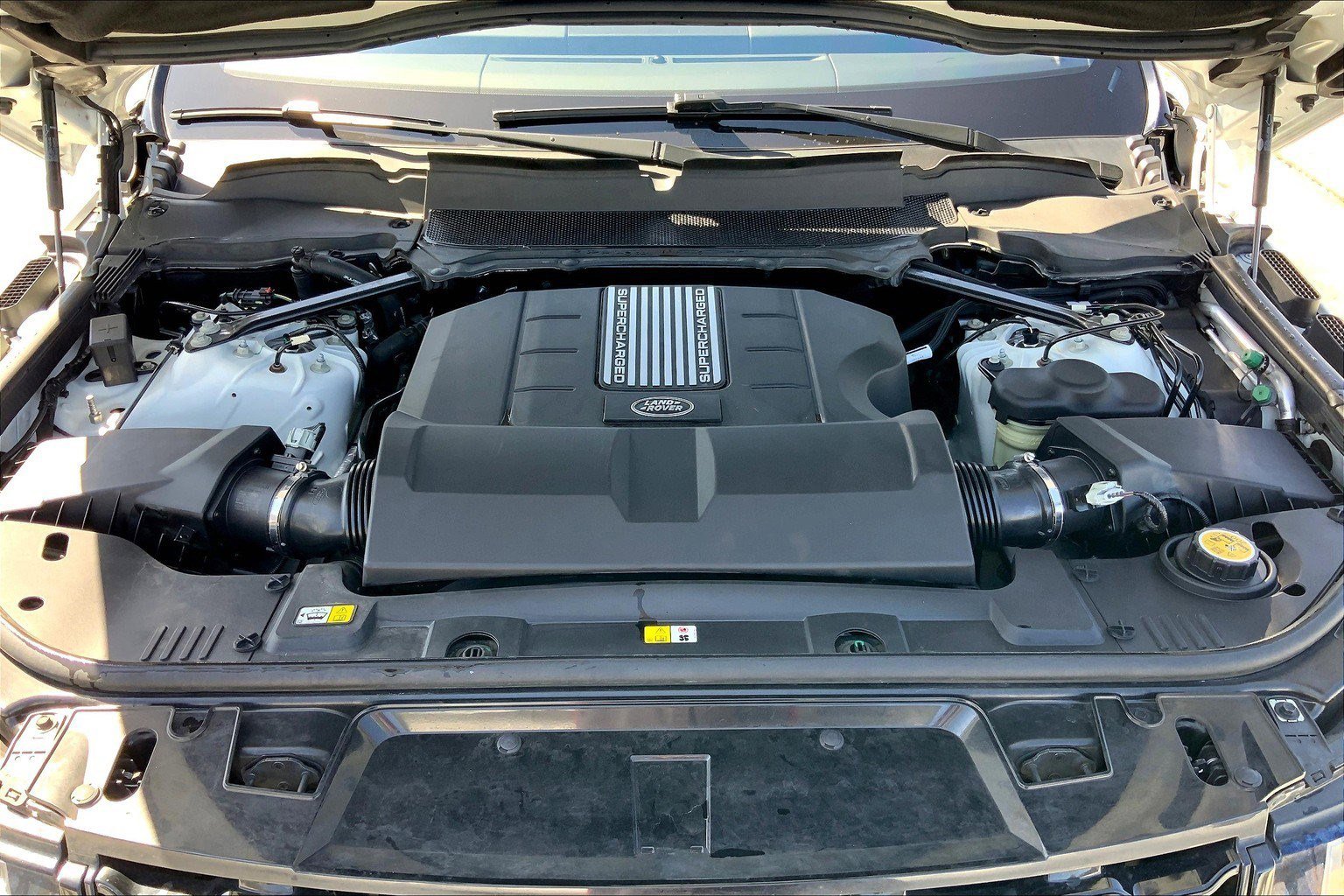 2020 Land Rover Range Rover Sport HSE Dynamic photo 9