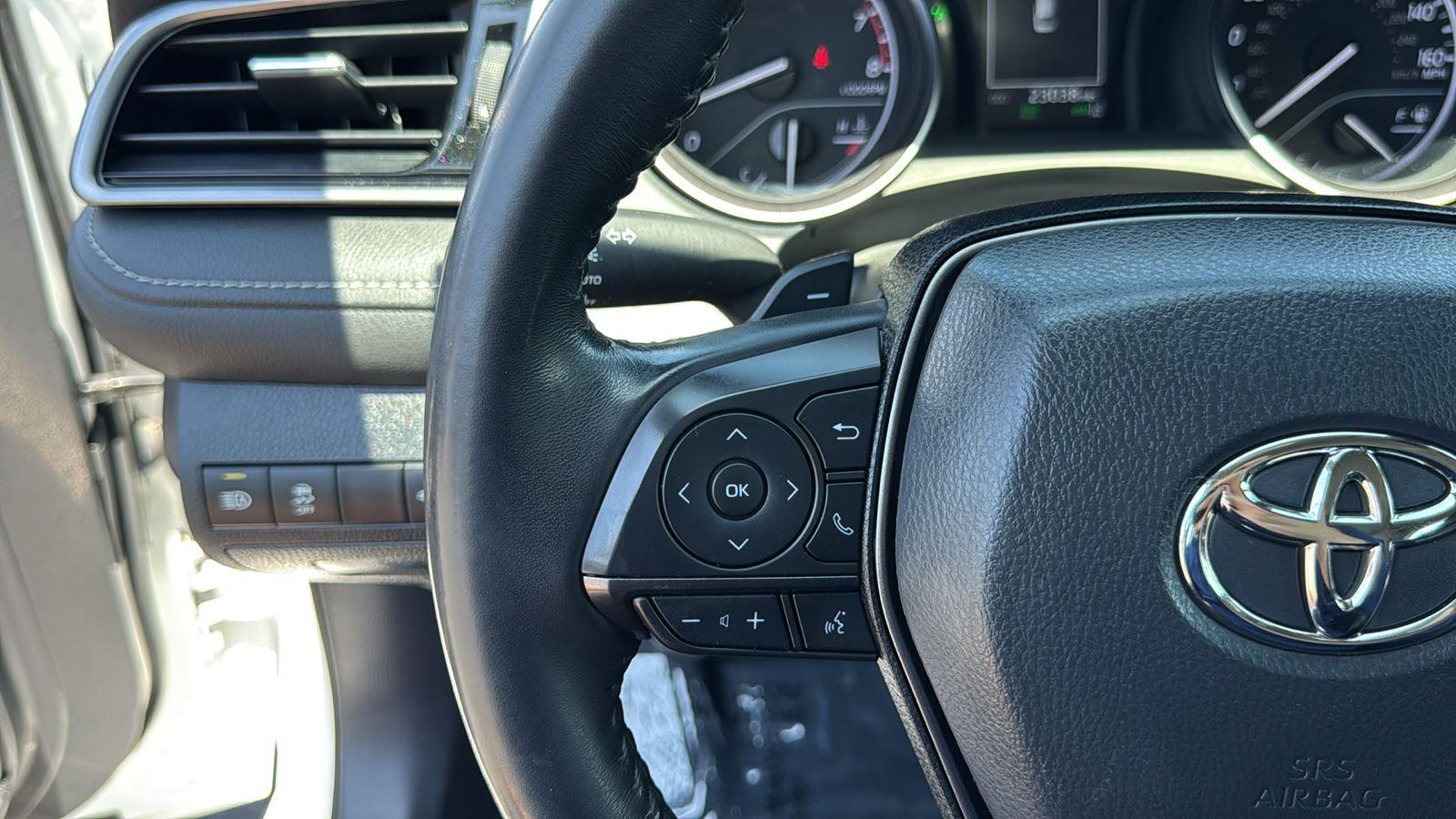 2023 Toyota Camry SE photo 16