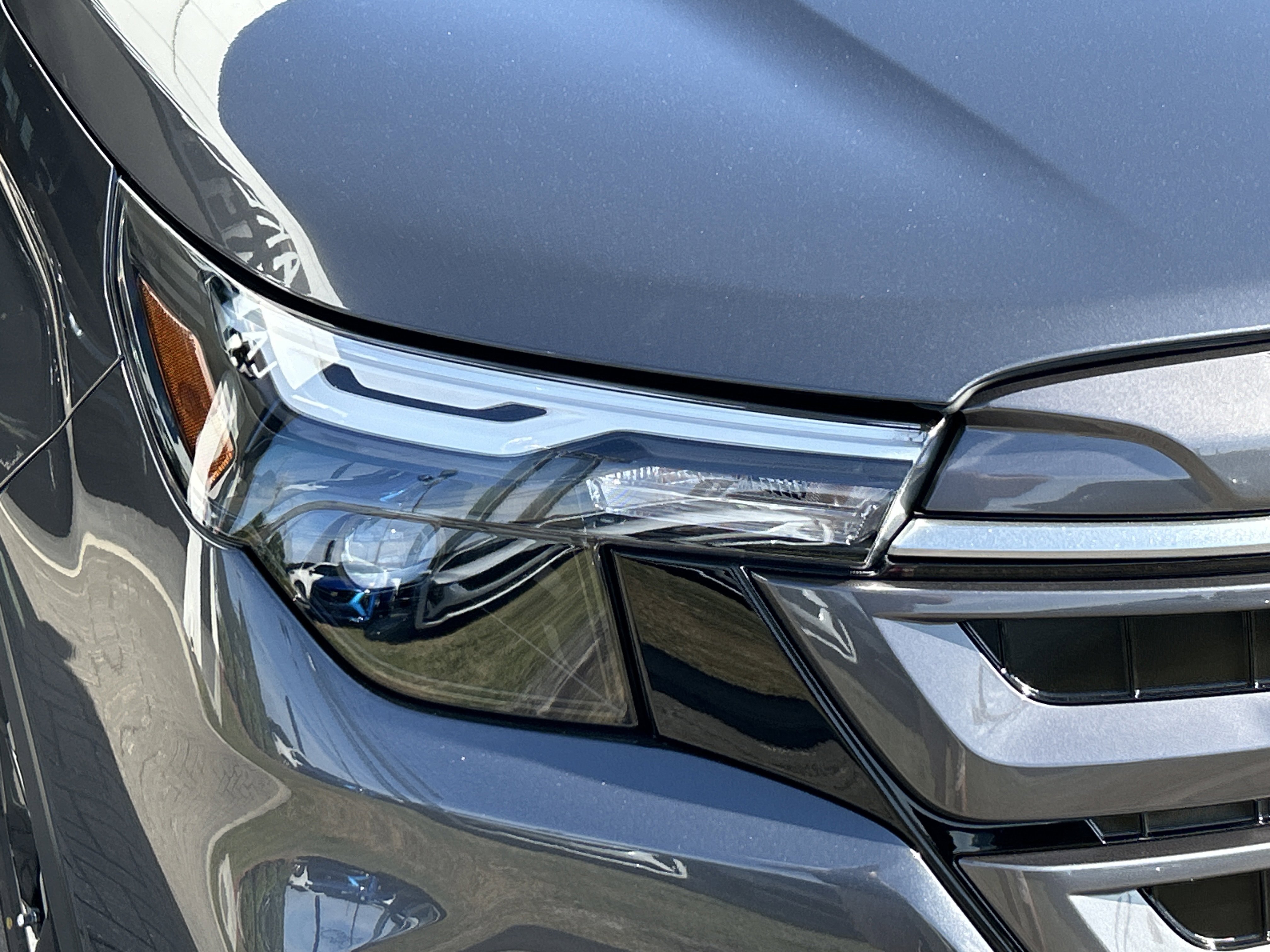 2026 Subaru Forester Premium Base photo 2