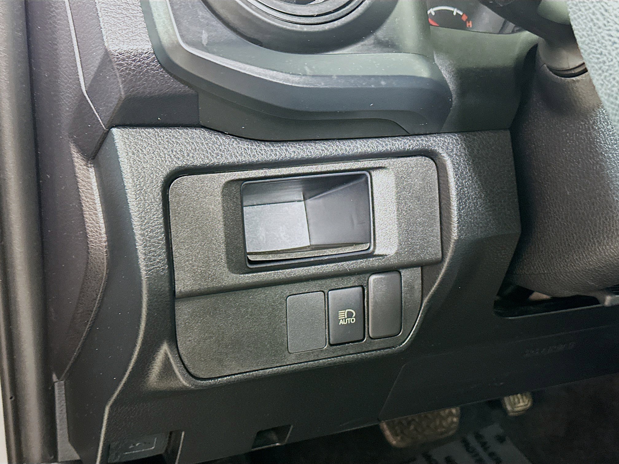 2019 Toyota Tacoma SR 4x4 photo 10