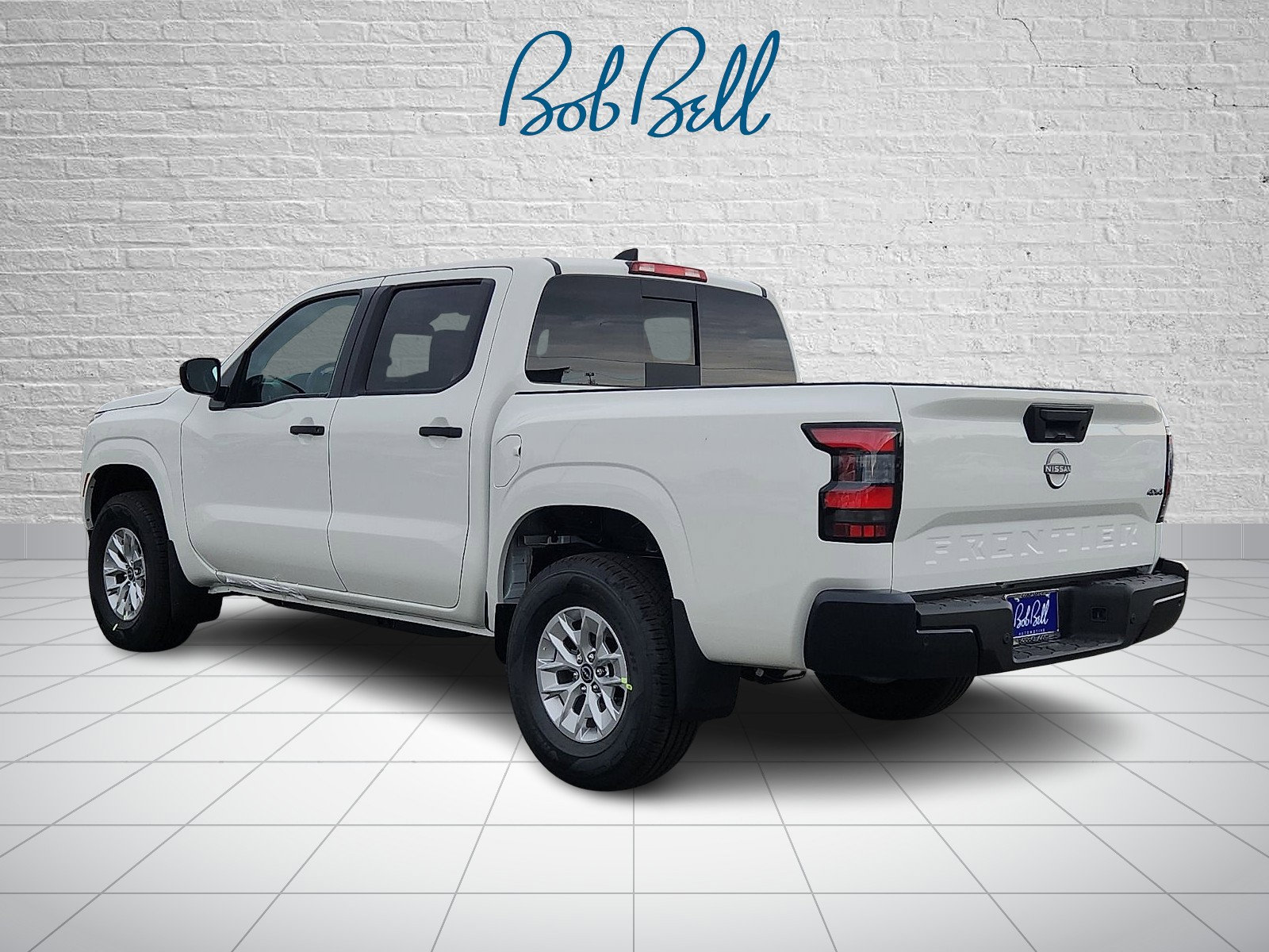 2026 Nissan Frontier Crew Cab S photo 3