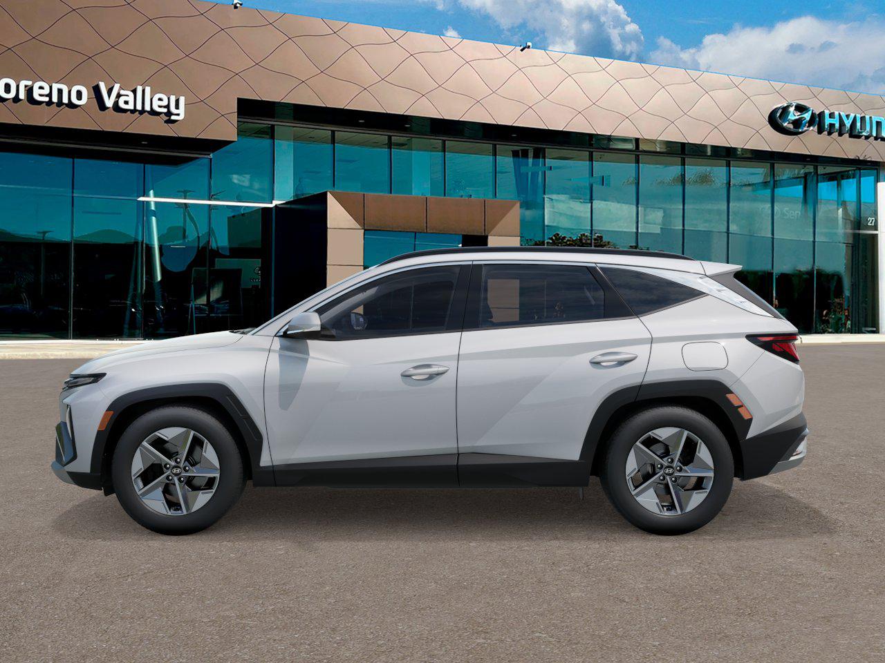 2025 Hyundai Tucson SEL photo 3