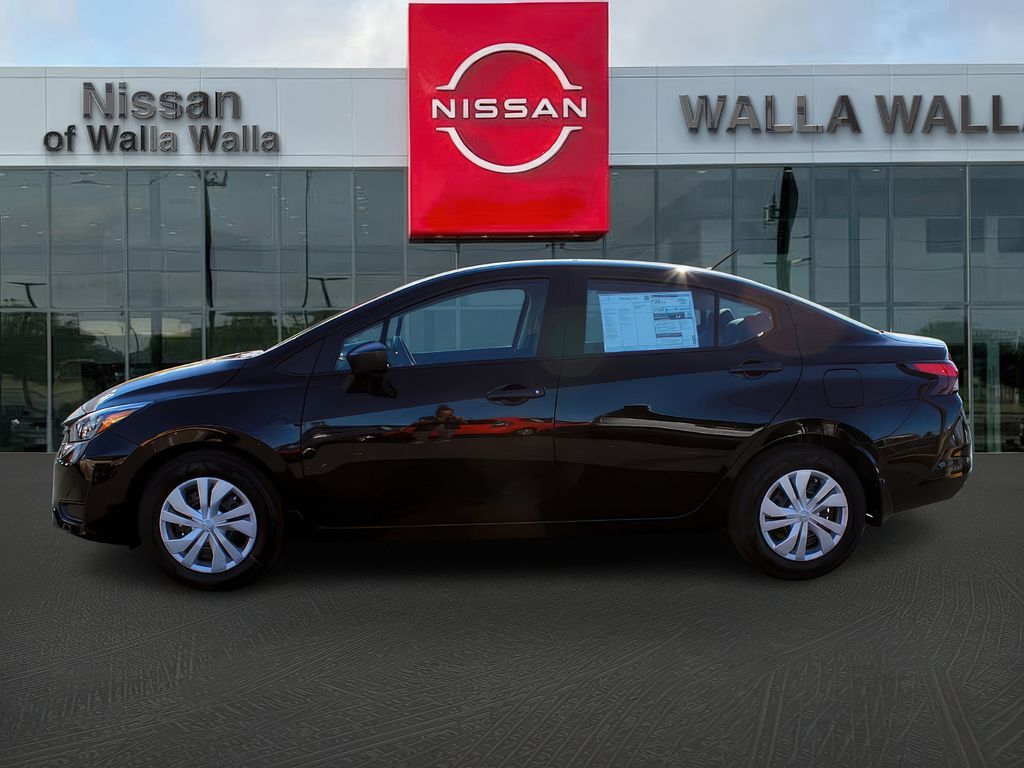 2025 Nissan Versa S photo 4