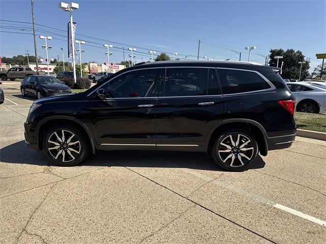 2021 Honda Pilot Touring photo 6
