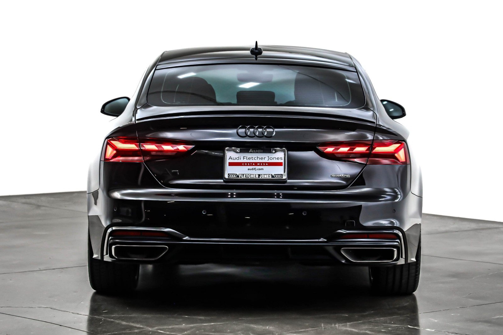 2023 Audi A5 S line Premium Plus 45 TFSI Quattro photo 3