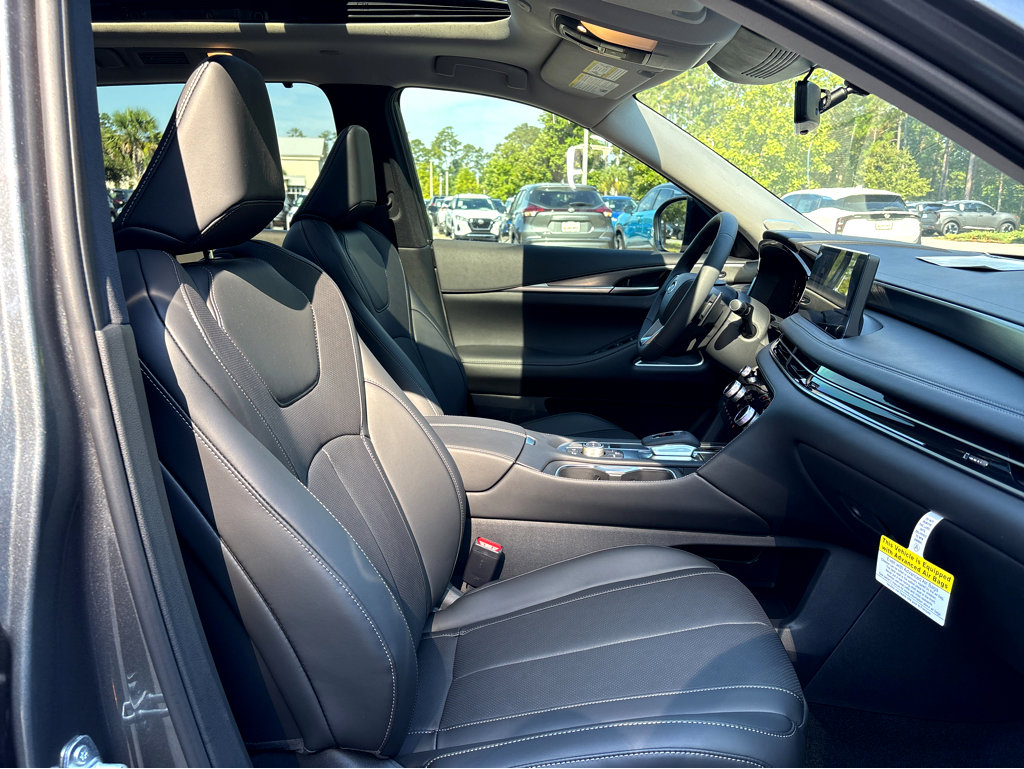 2026 Infiniti QX60 Luxe AWD photo 14