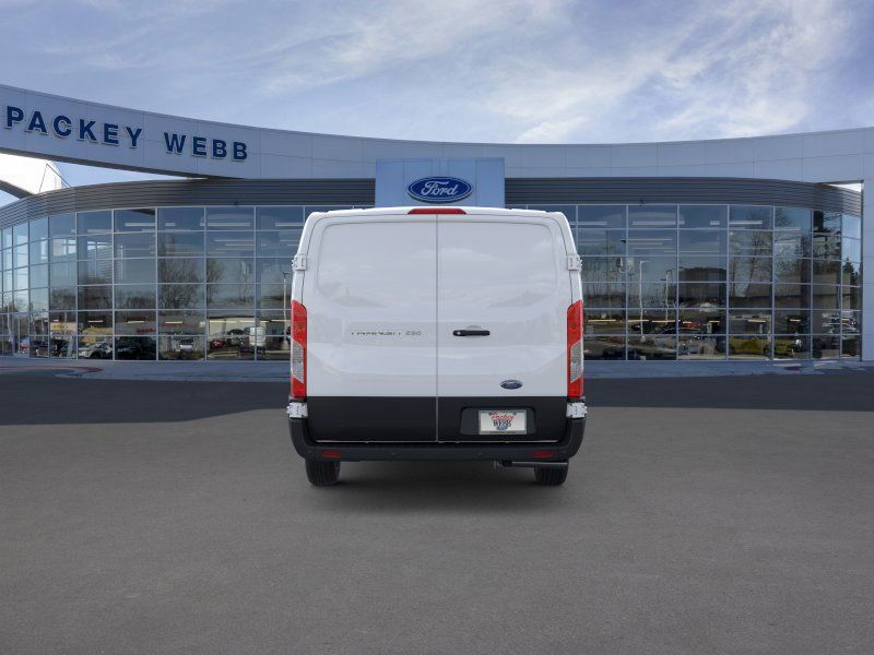 2025 Ford Transit photo 6