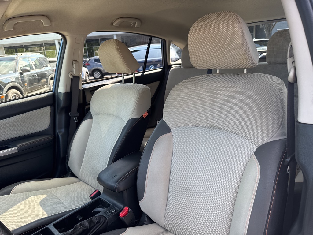 2016 Subaru Crosstrek 2.0i Premium photo 17