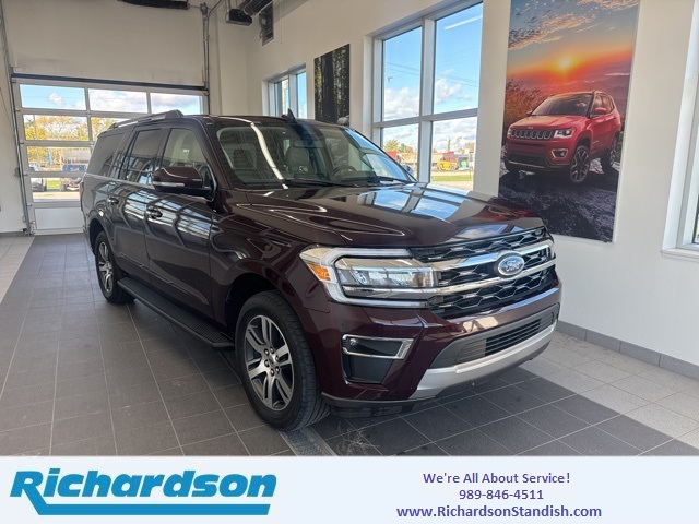 2024 Ford Expedition Limited's photo