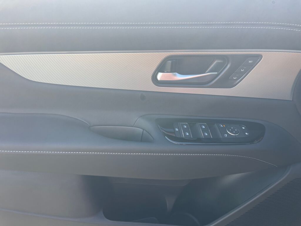 2026 Nissan Murano SL photo 4