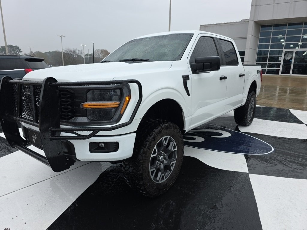 2024 Ford F-150 STX's photo
