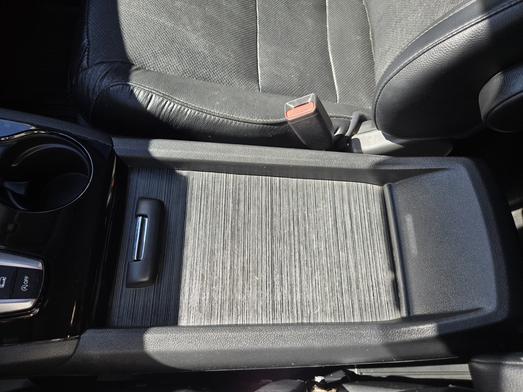 2017 Honda Pilot Elite photo 26