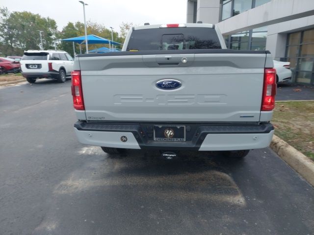2023 Ford F-150 XLT photo 9
