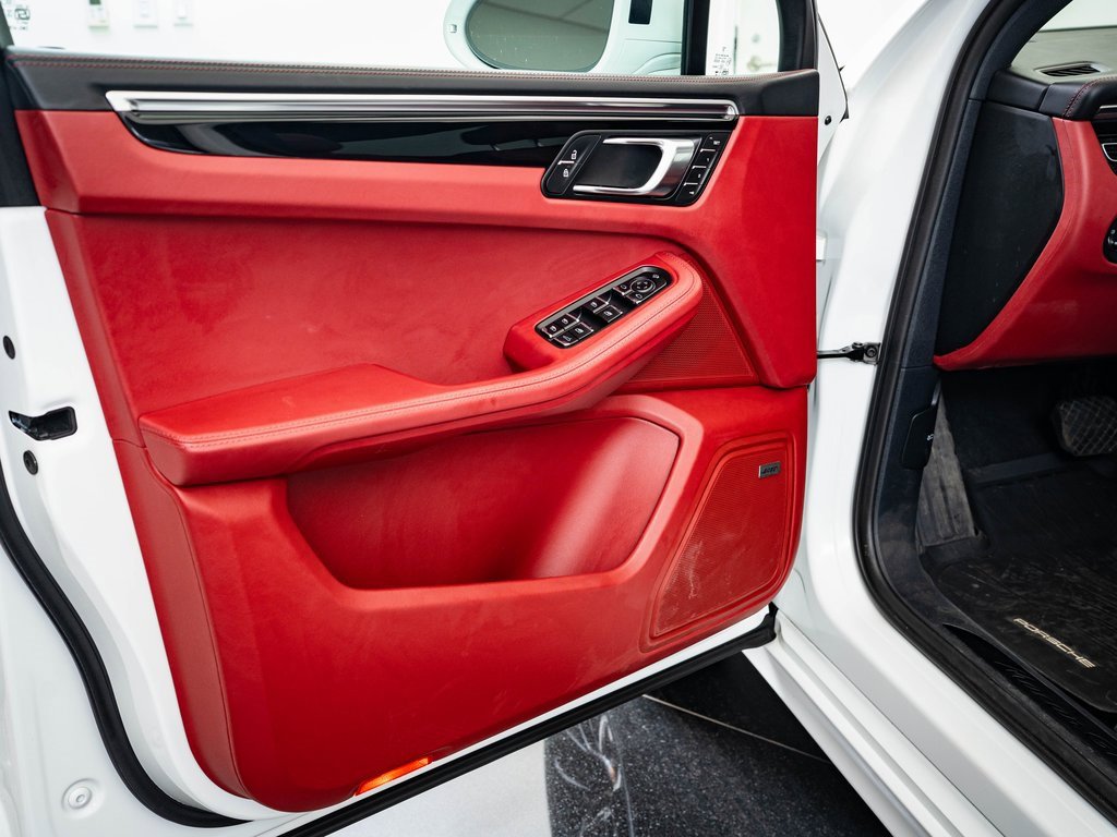 2023 Porsche Macan GTS photo 17