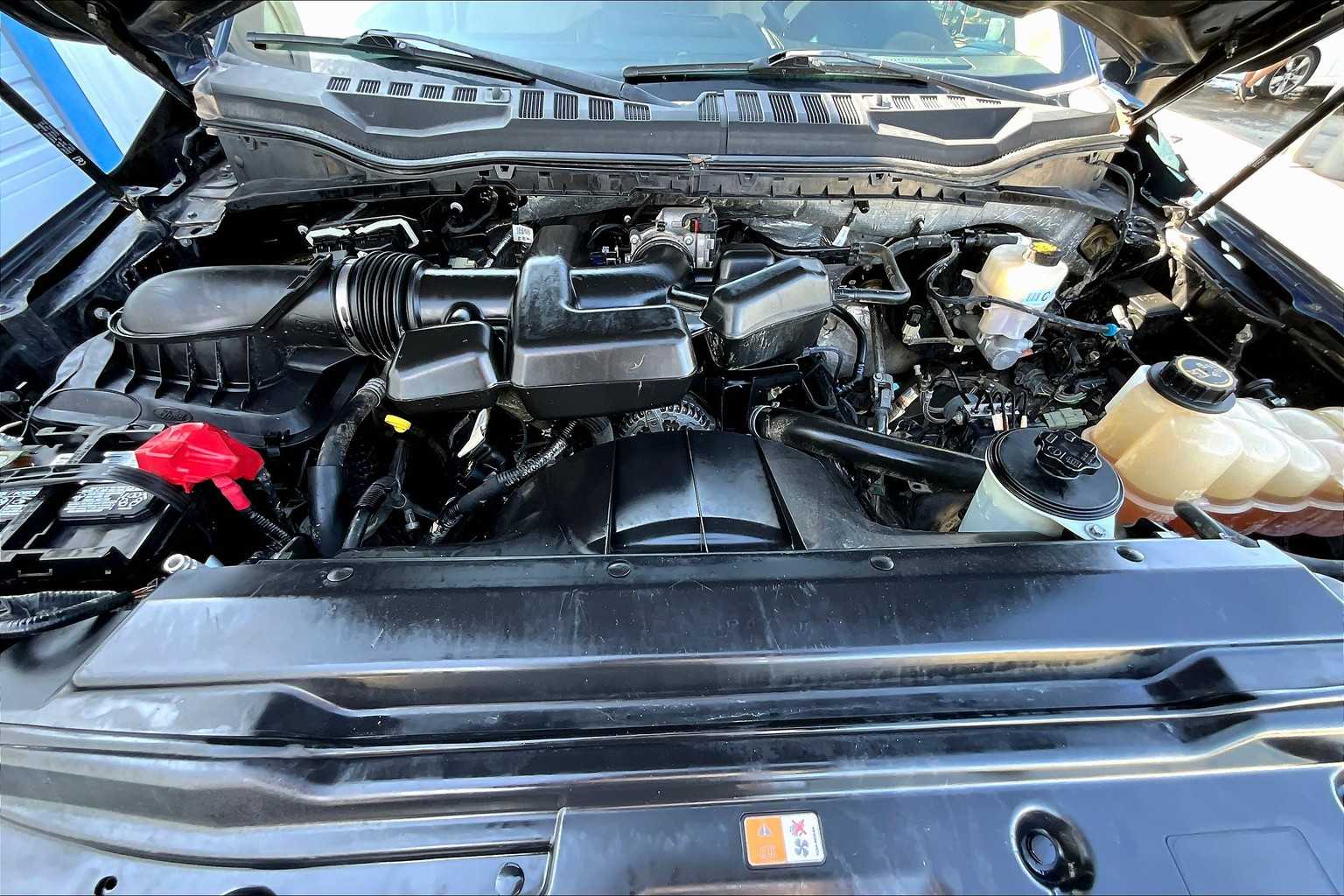 2019 Ford F-250 Lariat photo 29
