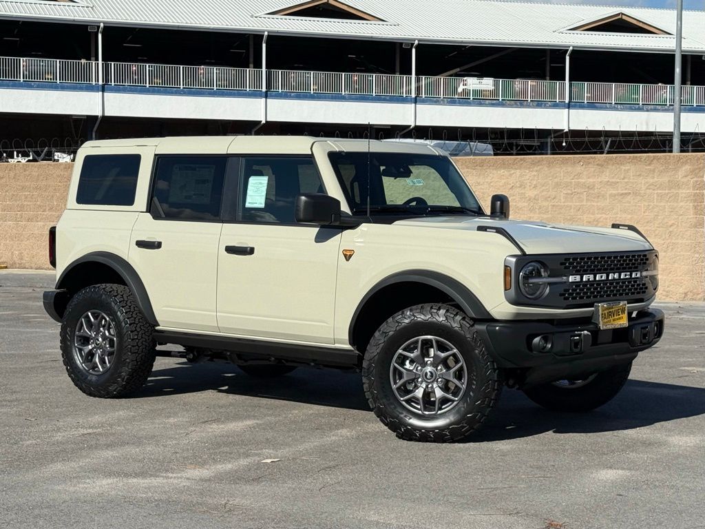 2025 Ford Bronco 4-Door Badlands's photo