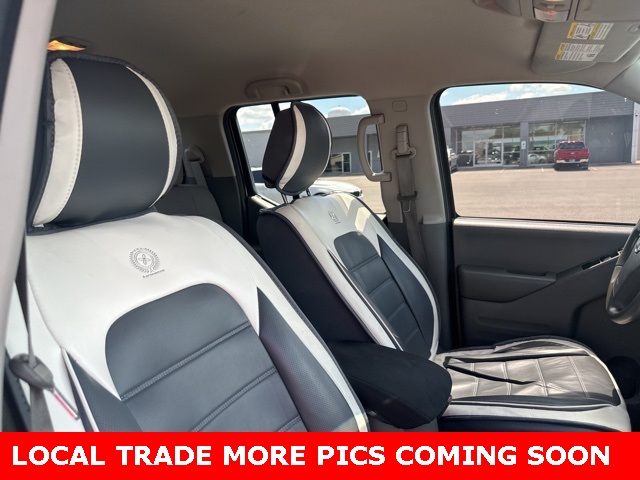 2019 Nissan Frontier SV photo 9