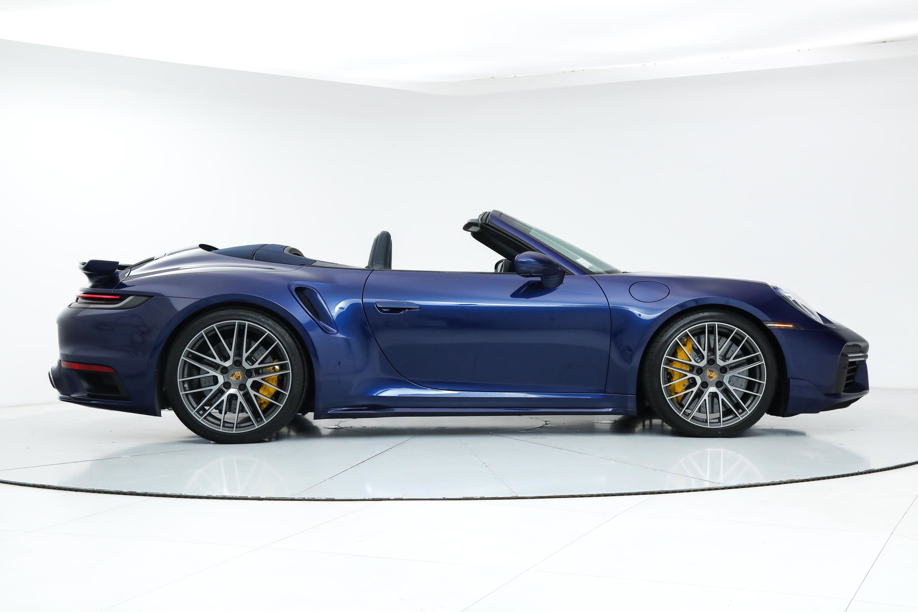 2022 Porsche 911 Turbo S Cabriolet photo 30