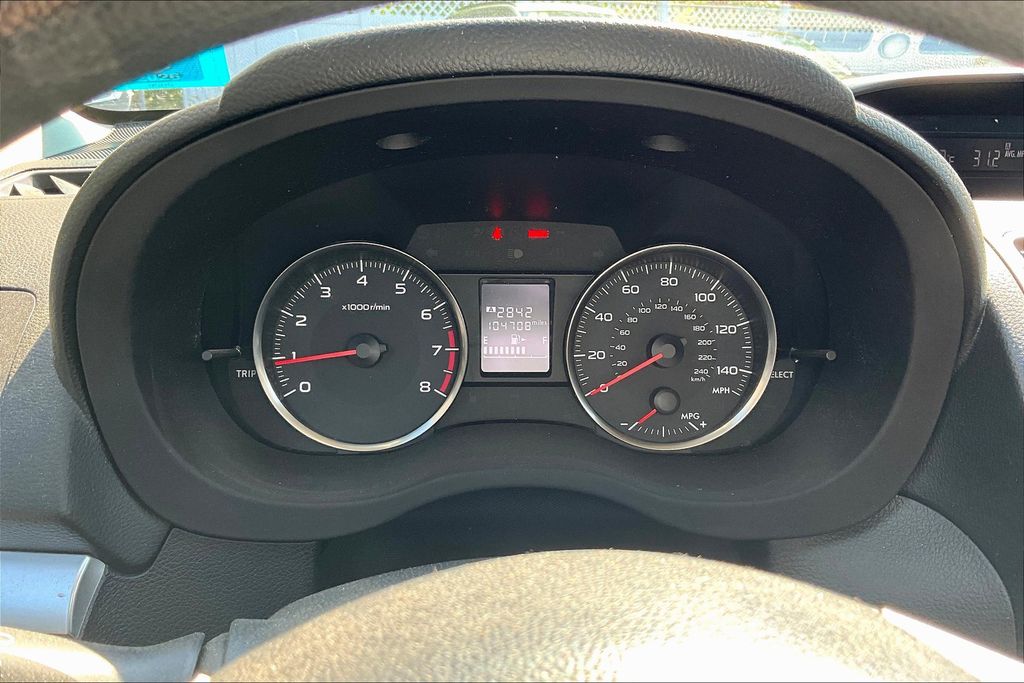 2015 Subaru Crosstrek 2.0i Premium photo 8
