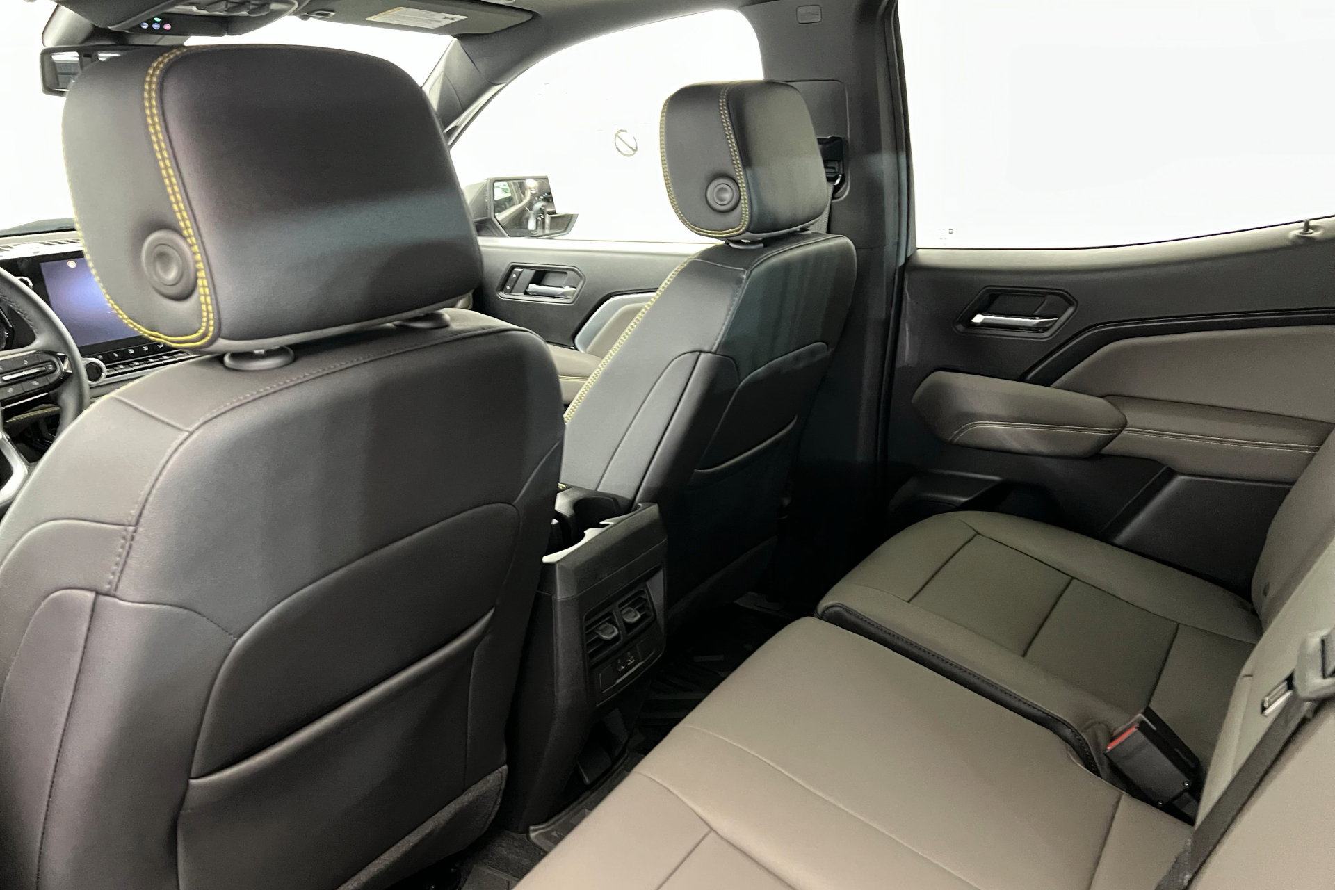 2026 Chevrolet Colorado ZR2 photo 19