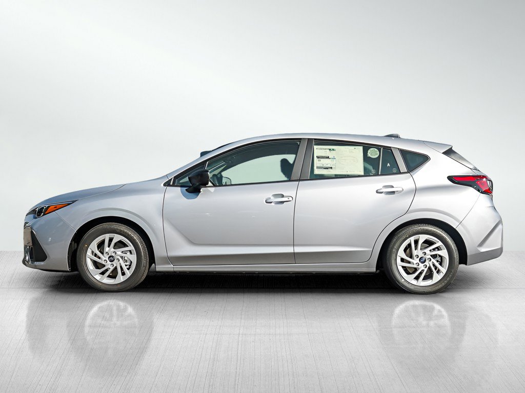 2025 Subaru Impreza Base photo 3