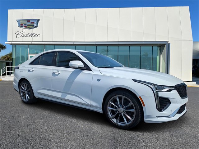 2025 Cadillac CT4