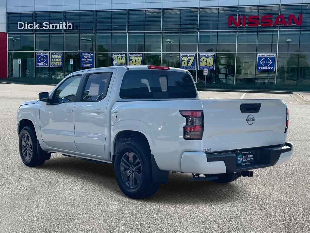 2026 Nissan Frontier Crew Cab SV photo 4