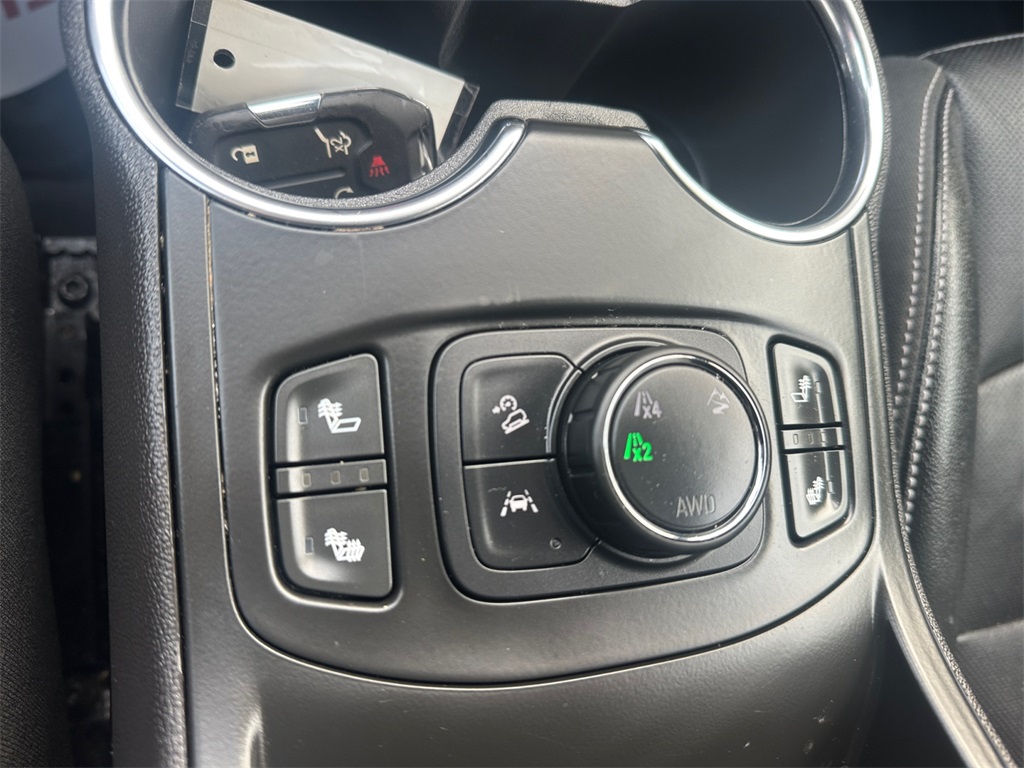 2024 Gmc Terrain SLT photo 23
