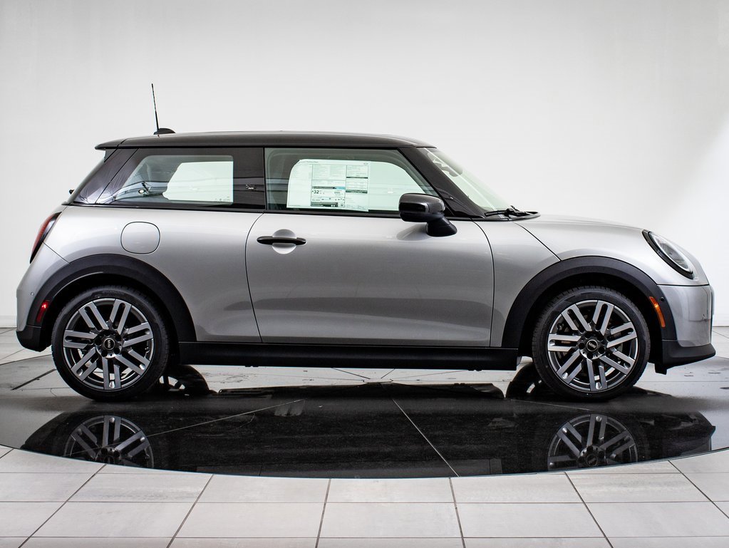 2025 Mini Cooper Signature photo 10