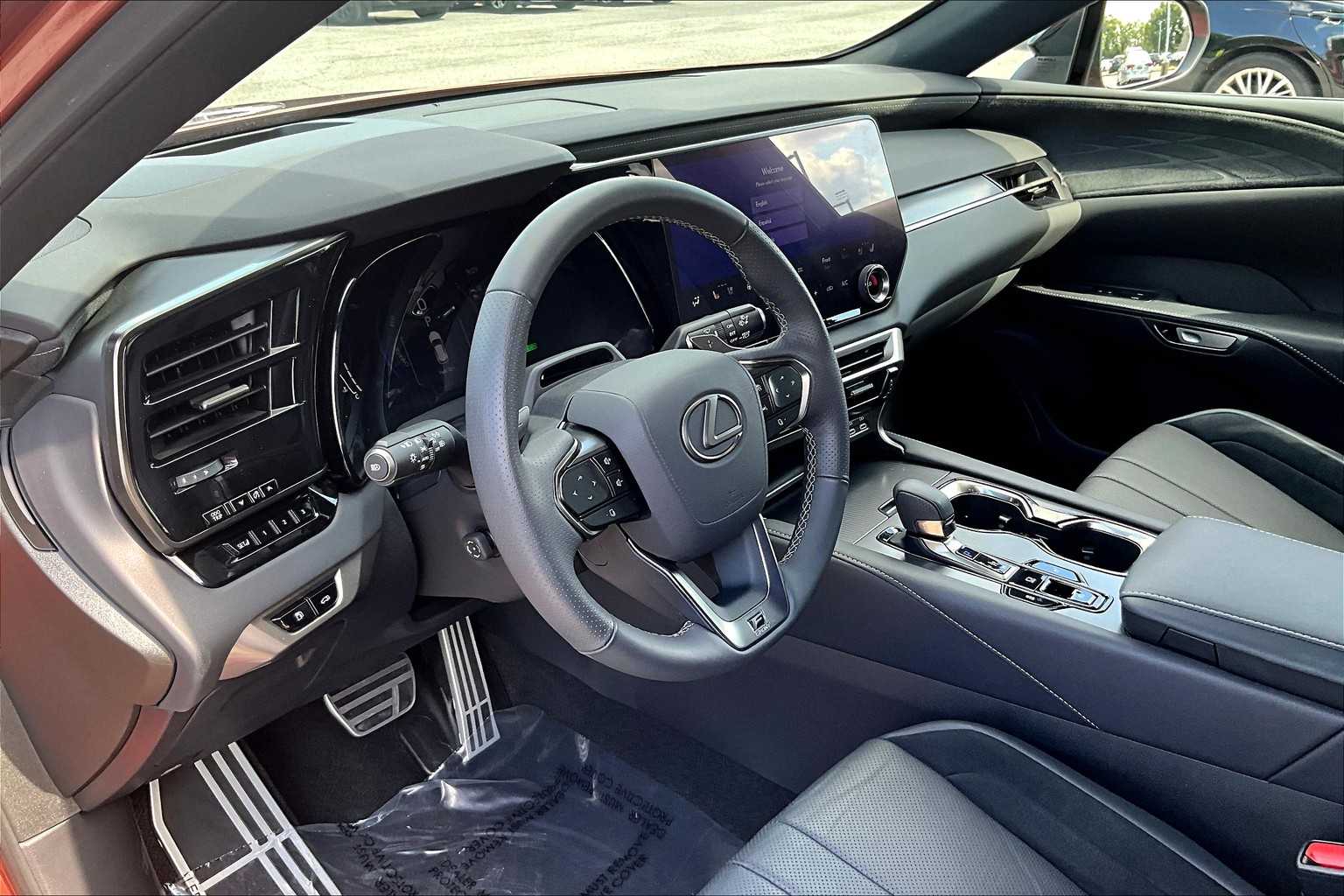 2023 Lexus RX F SPORT Performance AWD photo 17