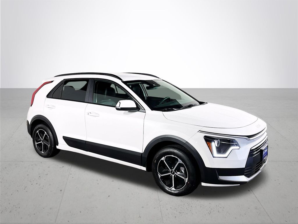 2025 Kia Niro EX Touring photo 3