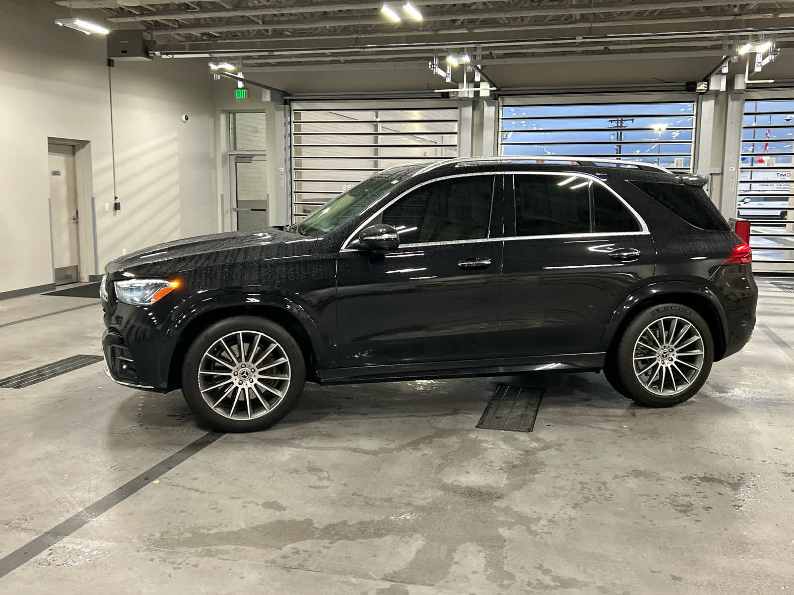2024 Mercedes Benz GLE 350 4MATIC photo 2