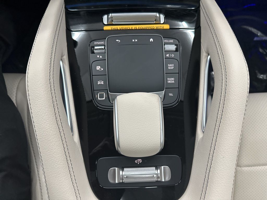 2026 Mercedes Benz GLS 450 4MATIC photo 16