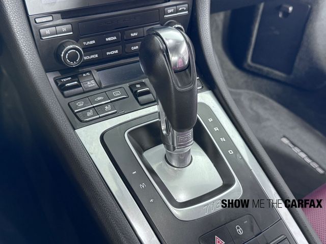 2017 Porsche Cayman Base photo 25