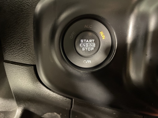 2021 Jeep Gladiator Sport photo 24