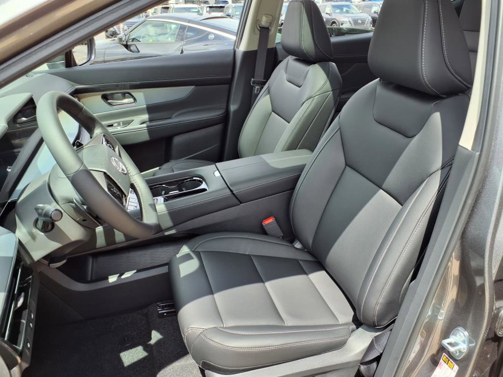 2025 Nissan Murano SL photo 4