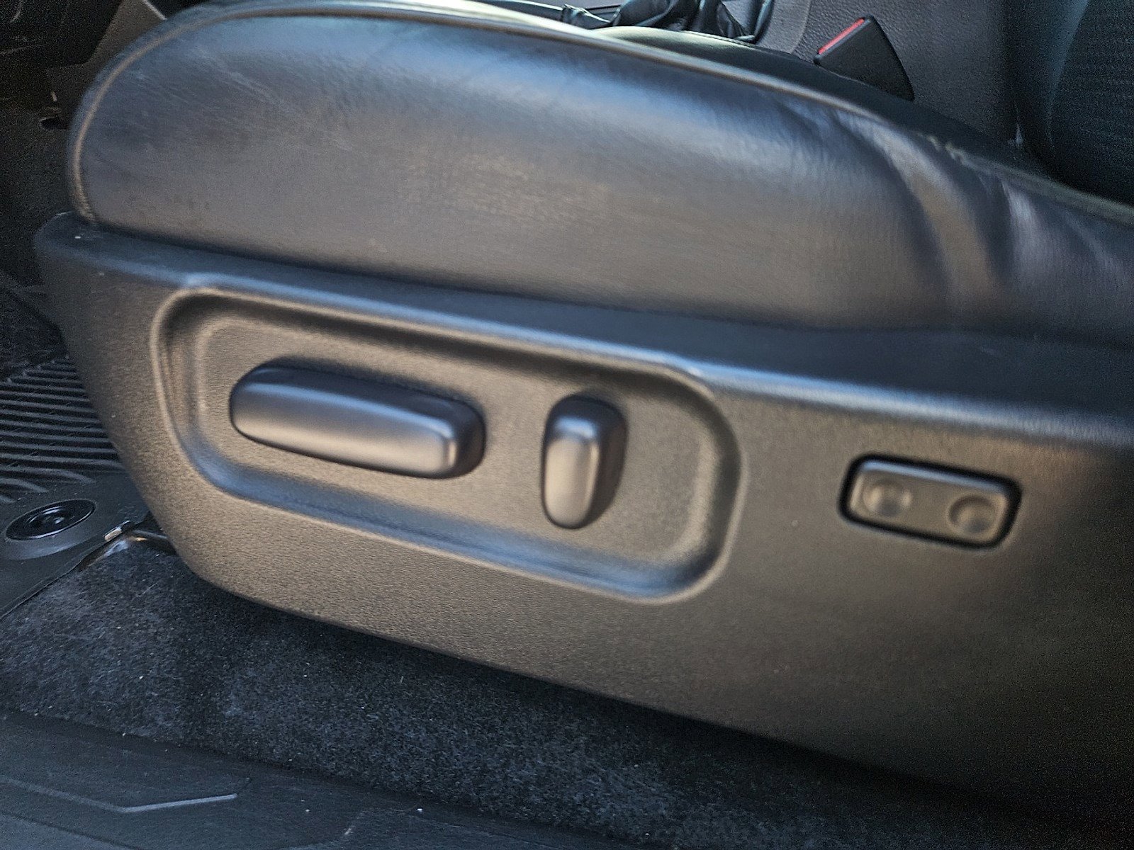 2021 Toyota Tacoma TRD Off-Road photo 27