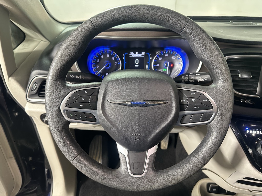 2018 Chrysler Pacifica Touring Plus photo 13