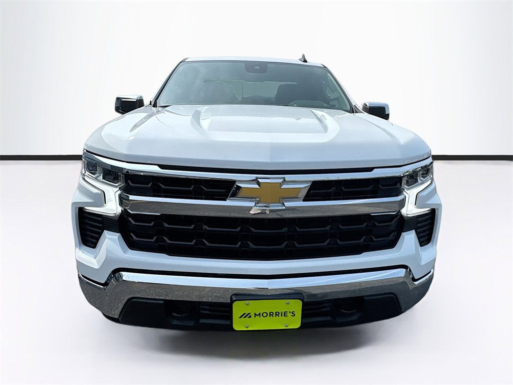 2026 Chevrolet Silverado 1500 LT photo 2