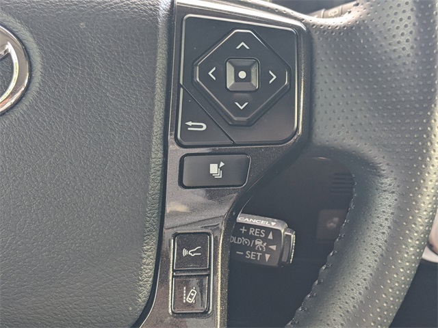 2024 Toyota 4Runner TRD Off-Road Premium photo 17