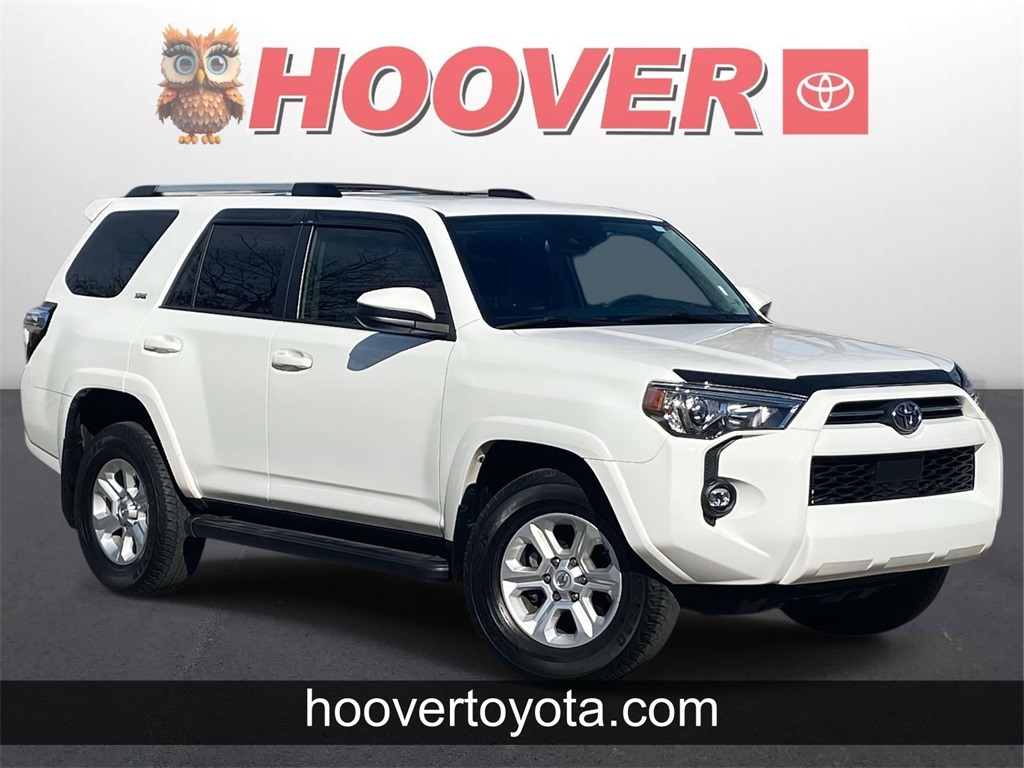 2022 Toyota 4Runner SR5's photo