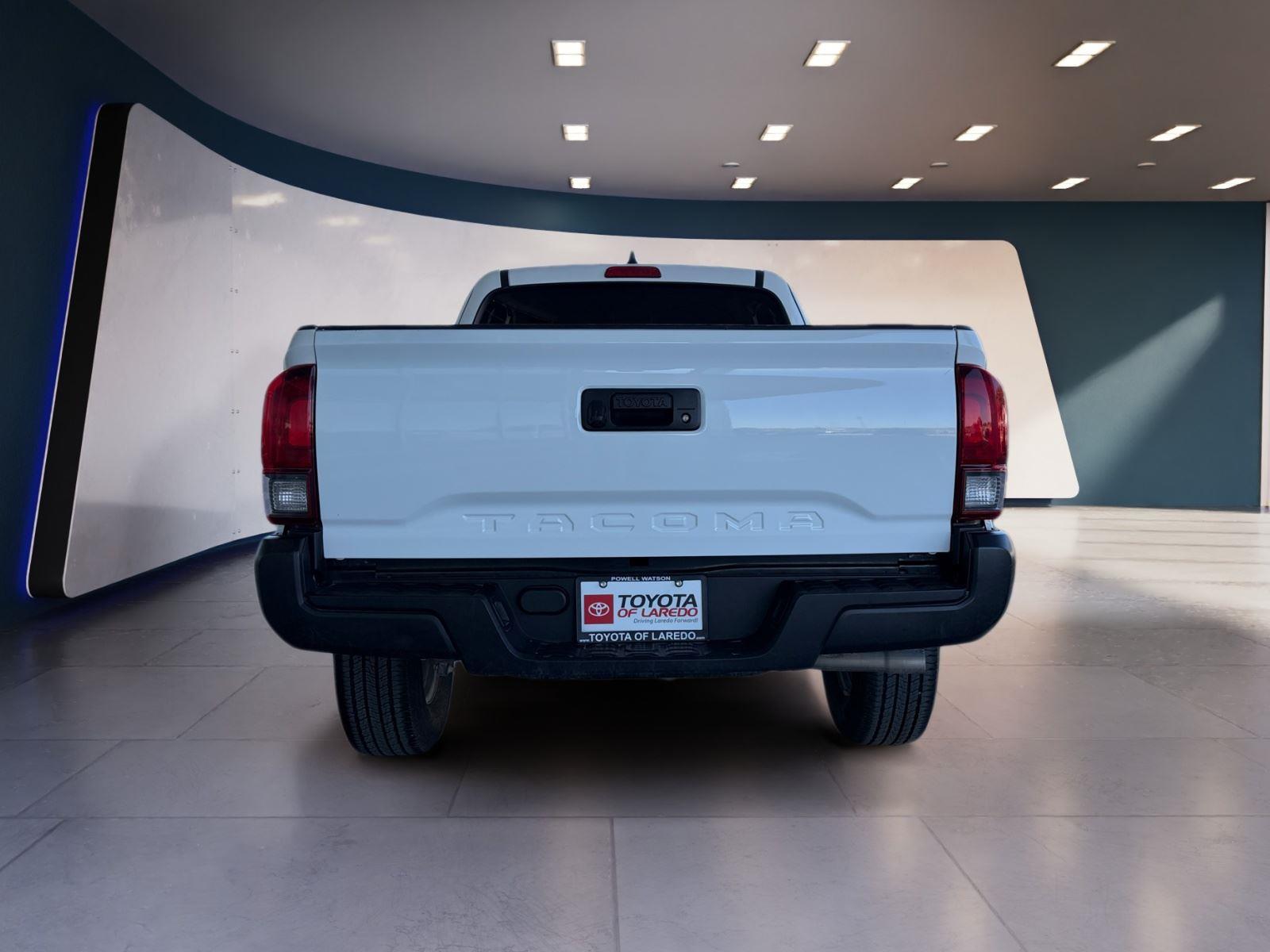 2022 Toyota Tacoma SR Access Cab photo 4