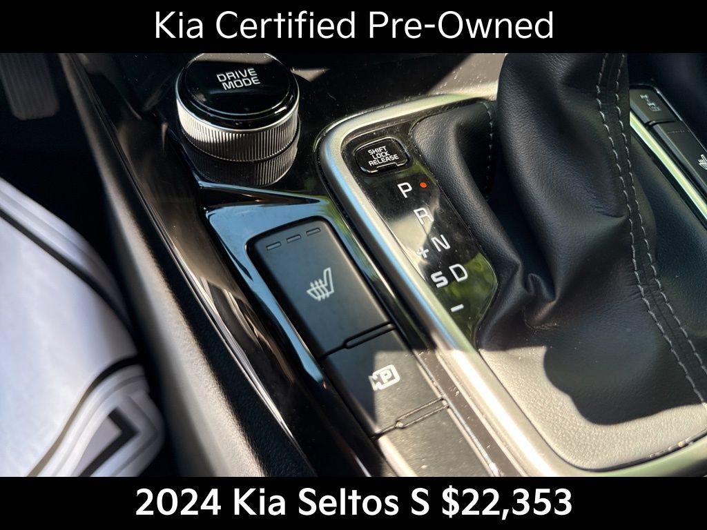 2024 Kia Seltos S photo 25