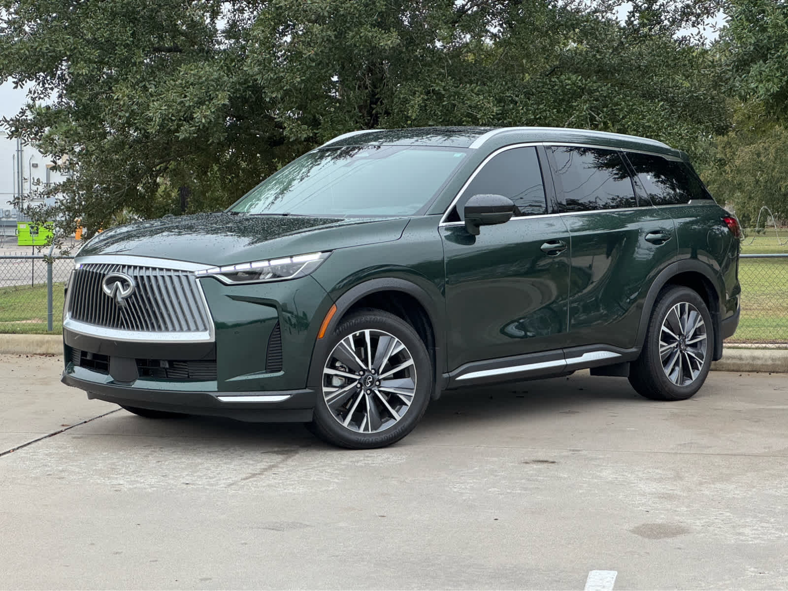 2026 INFINITI QX60 LUXE's photo