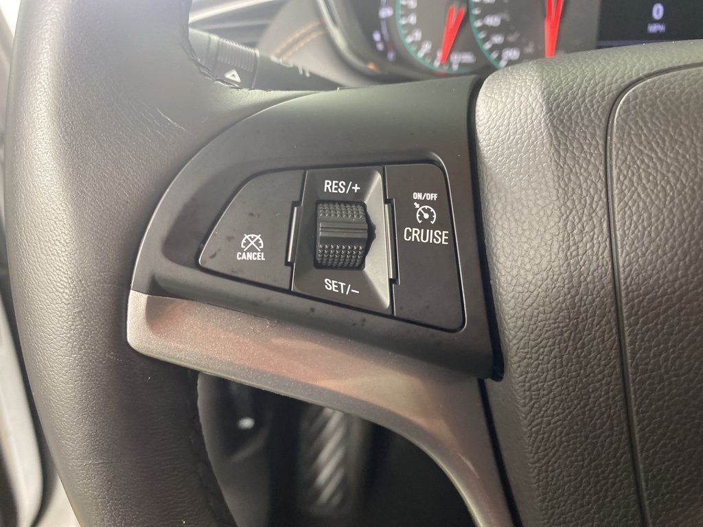 2019 Chevrolet Trax LT photo 18