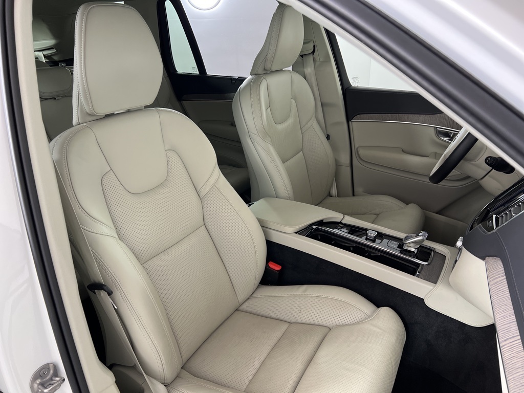 2024 Volvo XC90 Ultimate photo 21