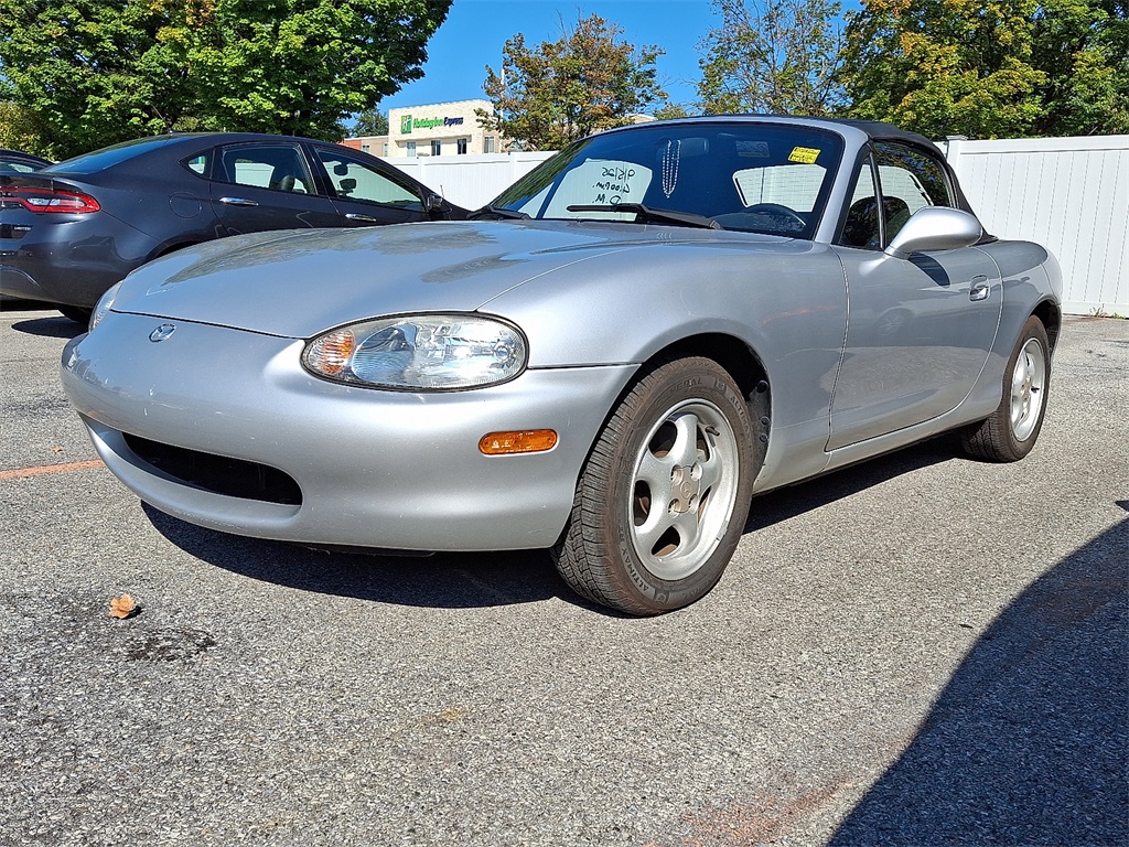 1999 Mazda MX-5 Miata Miata Base photo 3