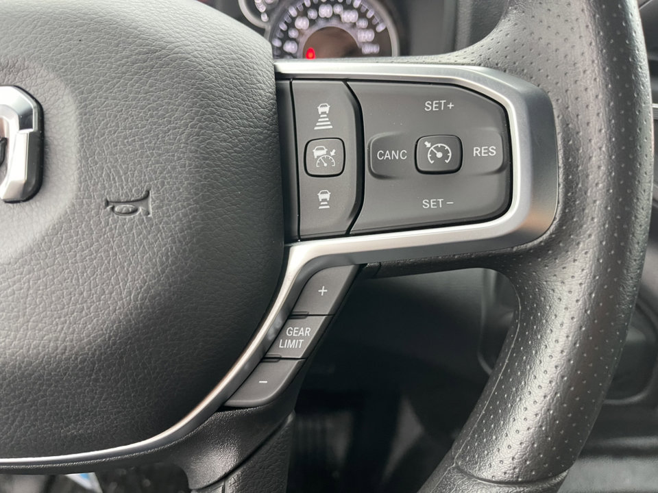 2025 Ram 5500 Tradesman photo 21