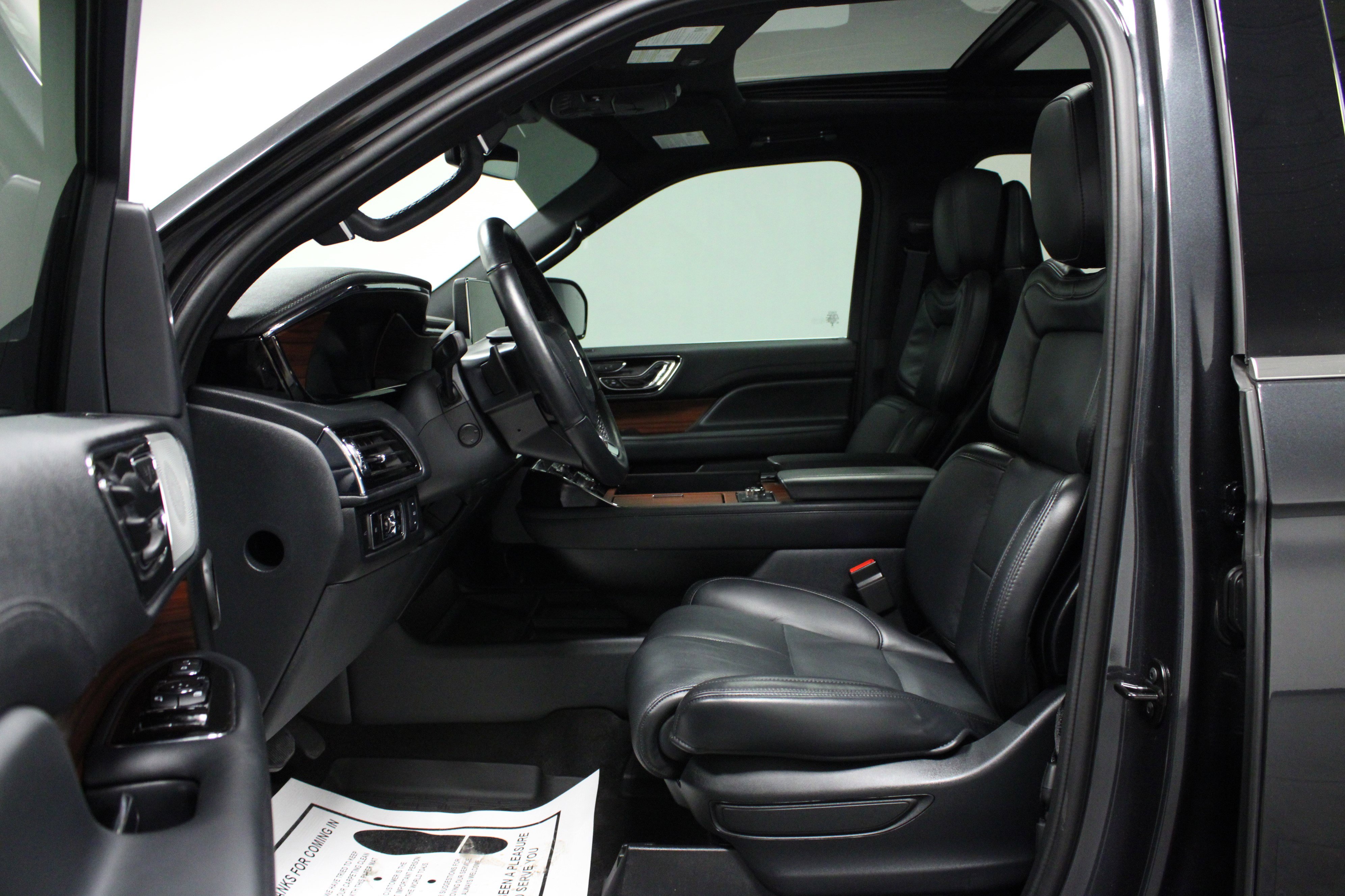 2024 Lincoln Navigator Reserve photo 11