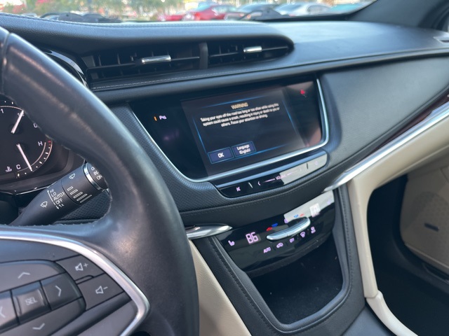 2017 Cadillac XT5 Luxury photo 24